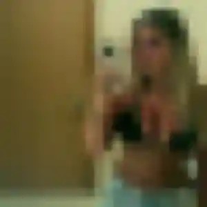 Contacte Mathilde, 27 ans à Valdallière gratuitement