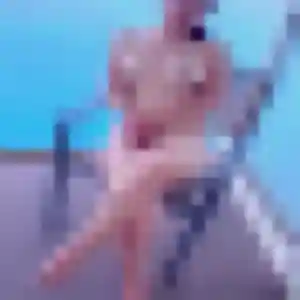 Rejoins Alienor, 34 ans à Vendin-le-Vieil gratuitement