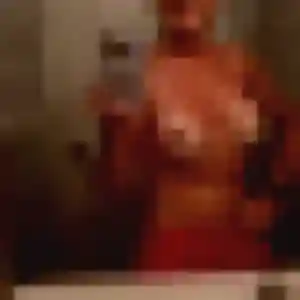 Iseult, 38 ans, en ligne à Wattrelos pour une rencontre coquine